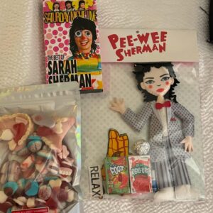 Sarah Sherman Instagram - putting this year end photo dump together took a year off my life 😂🧎‍♀️🧎

should i do another one?