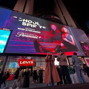 Sarah Yarkin Instagram - footage from a chill cool and normal night of my life
I LOVE YOU TIMES SQUARE YOU ARE THE HAPPIEST PLACE ON EARTH I LOVE MARGARITAVILLE !!!!!!!! I LOVE BASKETBALL ITS MY FAVORITE SPORT I LOVE YOU GUYS FOR WATCHING OUR SHOW