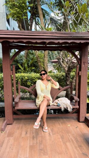 Saranya Nandakumar Instagram - How not to reveal but still looks hot 👙🔥

Outfit : @savana 

[ vacationoutfit, beachoutfit , saranyaoutfits]