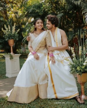 Saranya Nandakumar Instagram - A New chapter of love begins…😍

Styling: @amritha_lakshmi___ @ka_styling_house 
Dop : @honeycomb_weddings_ 
Bride outfit: @aatmabyamitha 
makeup: @makeover_by_shelna 
hair: @hair_by_sumi 
Event: @luminor_events_and_designs 
Groom makeup and hair : @abhijith_laflare_makeupartist 

[ wedding, saranya wedding , wedding day]