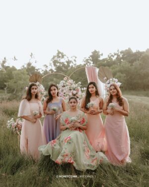 Saranya Nandakumar Instagram - Bridesmaids for a day, best friends for life .I’m so lucky to be surrounded by so much love.

Outfit : @_prettypink.in 
Photos: @honeycomb_weddings_ 

[ bridal shower, bride to be, saranya nandakumar]