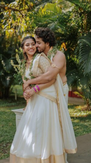 Saranya Nandakumar Instagram - Captured in my Heart 😍

[wedding reel, saranya nandakumar, couple reel]