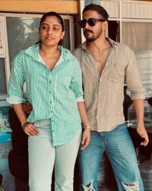 Saranya Nandakumar Instagram - Happiest birthday to the most important person in my life …. 💋😍

#10yearsoflove❤️ 

@sharanya_nandakumar