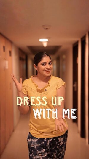 Saranya Nandakumar Instagram - 🌸 Getting glammed up for my bestie’s big engagement day! So excited to celebrate this and create unforgettable memories together. 💍✨ @karthiksuryavlogs  best wishes dearo 😍

[ Getreadywithme, makeup, saranya nandakumar, engagement day]
