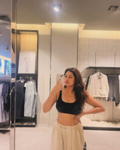 Actress Sawan Rupowali HD Photos and Wallpapers February 2025