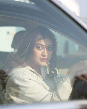 Sawan Rupowali Instagram - Tuhanu pta kehdi film di shooting chal rahi ai.? Kis actor naal..?

💄 @sapna_celebritymakeupartist 

💇‍♀️ @aryan.mhatre07