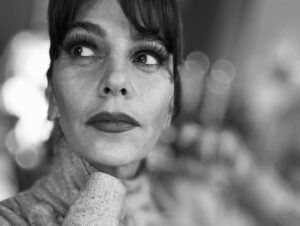 Seda Akman Instagram - #morewomen
@elleturkiye 
@v2kdesigners