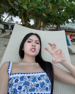 Sela Guia Instagram - Just some cute snaps, no big dzeal 😗