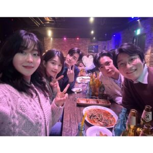 Seo Hye-won Instagram - 최고의 회사🫶🏻 피플즈 최고!!!!!!!!!! 사랑해요🩷
#나의완벽한비서 #lovescout
@sbsdrama.official