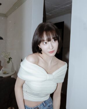 Seo Ji-hye Instagram - HNY☃️🤍