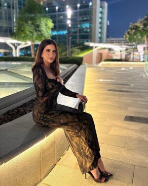 Shahad Al Khattab Instagram - Dinner look 💋