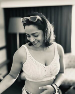 Shahana Goswami Instagram - Through another's eyes,
You see a new you,
They find what lies,
Beyond what you knew.. 

#mebyothers #throughanotherseyes #theirpointofview #lensonyou #eyesonyou