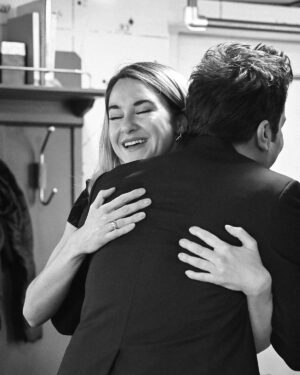 Shailene Woodley Instagram - @shailenewoodley is here tonight to talk her Broadway play Cult of Love! @2stnyc #FallonTonight 

📷 @toddowyoung