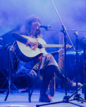 Shakthisree Gopalan Instagram - Last night at #Hyderabad was a wholesome experience. I don’t know how to describe moments like these when there is a sense of calm amidst all the chaos - homeostasis nested within a cloud of entropy - so much love and gratitude to have shared this with some of the most incredibly talented spirited humans - @napier_naveen @bhuvanesh_keys @rithuvysakh @joshuasatya @davidthejoseph @riyasdeenriyan #noelprashanth @native.indian - thank you for your magic! ✨ Thanks to all the people who came through and shared in our offering of independent music and some very special film songs! Here’s to more! ♥️✨ 
@ziro.on.tour 
📷 @irshad_pklr_