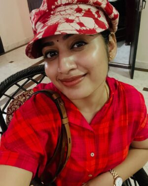 Shambhavy gurumoorthy Instagram - 