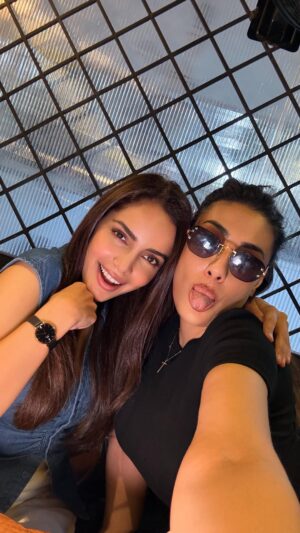 Shazahn Padamsee Instagram - Girls be like heyyyy