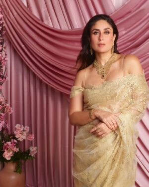 Shereen Sikka Instagram - With my superstar @kareenakapoorkhan for @malabargoldanddiamonds 

Look 1 
Corset : @aikeyah
Saree & duppata :  @re_ceremonial 

Look 2: white chikankari 
Full look :  @dhaagaandco

Look 3: 
Outfit and Custom mirror jaal dupatta : @itrhofficial 

Look 4: 
Pink saree and blouse : @roseroom__official

Look 5 : 
Full look : @labelnityabajaj
Bindi : the_bindi_project 

Look 6: 
lace saree look : @shehlaakhan 

Look 7 : 
Full look : @amitaggarwalofficial 

Look 8 : 
Full look @rohitbalofficial 

Styled by : @rheakapoor with @shereenlovebug @sanyakapoor 
Style team : @dipteeagarwal @niyatiij @rudri_kariya 
Managed @alisha5dave 

Beauty by @savleenmanchanda @mikedesir
Managed @versis_entertainment @poonamdamania @nainas89 

Directed by @abhivarman 
Shot by @ridburman