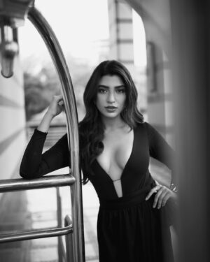 Shernavaz Jijina Instagram - 🤍 @bharat_rawail @henna.akhtar @thehairstory__ @binkiboo__ @farahwriter