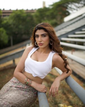 Shernavaz Jijina Instagram - 🌸 . . . .  @bharat_rawail @henna.akhtar @thehairstory__ @binkiboo__ @farahwriter