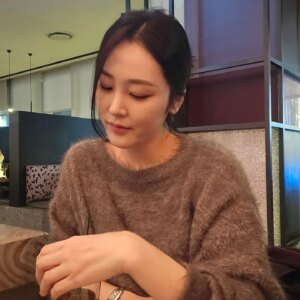Shin A-young Instagram - ☕️