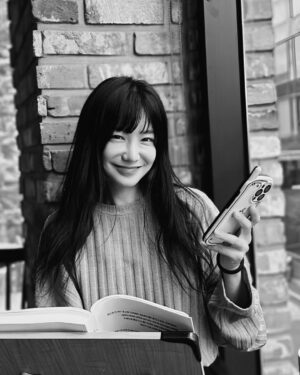 Shin So-yul Instagram - 📷