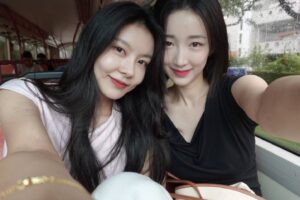 Shin Yeon-suh Instagram - 싱가포르에서 뭐 하나영❔️