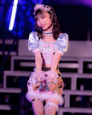 Shinzawa Nao Instagram - 一生一緒？💖

#nmb48_カメコ #カメコ #nmb48 #thisisnmb48
