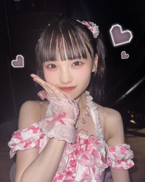 Shinzawa Nao Instagram - あざと可愛い担当すき？🎀
⠀

超アイドル選抜2024 改め 新ユニット ♡めるみみ♡
を結成しました✨これから応援よろしくお願いします✨

TikTok ▷（ @merumimi_._._ ）

#NMB48 #アイドル #超アイドル選抜 #めるみみ
