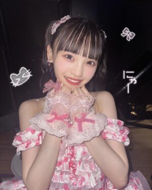 Shinzawa Nao Instagram - あざと可愛い担当すき？🎀
⠀

超アイドル選抜2024 改め 新ユニット ♡めるみみ♡
を結成しました✨これから応援よろしくお願いします✨

TikTok ▷（ @merumimi_._._ ）

#NMB48 #アイドル #超アイドル選抜 #めるみみ