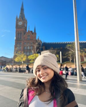 Shivali Parab Instagram - London baby 🤌🏻🧿 
.
#shivaliparab #kalyanchichulbuli #love #london #hideparklondon 
.
Pc @shini_da_priya