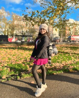 Shivali Parab Instagram - London baby 🤌🏻🧿 
.
#shivaliparab #kalyanchichulbuli #love #london #hideparklondon 
.
Pc @shini_da_priya
