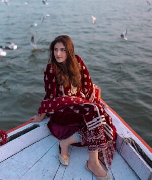 Shivani Raghuvanshi Instagram - 🥀🥀

Wearing : @shopmulmul 
Clicked by : @shubhankar_creative_shoot