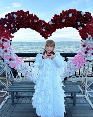 Shoko Nakagawa Instagram - 音ボケPOPSの江ノ島ロケ！
キラキラのイルミネーション！🪄

#江ノ島 #音ボケpops #イルミネーション