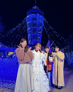 Shoko Nakagawa Instagram - 音ボケPOPSの江ノ島ロケ！
キラキラのイルミネーション！🪄

#江ノ島 #音ボケpops #イルミネーション
