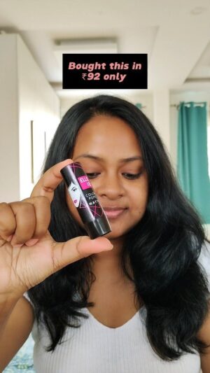 Shona Roy Instagram - Lipstick shade that suits all Indian skin tones 💖
.
.
#mattelipstick #plumlipstick #affordablelipstick #lipstickunder100rs #lipstickswatches #brownskin #duskyskin #indianskin 
.
.
.
.
.
.
[ Plum lipstick matte lipstick lipstick swatches affordable lipstick indian skin brown skin dusky skin makeup budget makeup ]