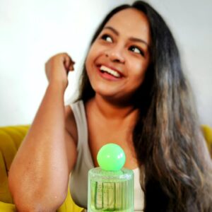 Shona Roy Instagram - You're Never Fully Dressed Without Perfumes.
So, this festive season smell amazing with Miniso Perfumes.

Mild, Soothing, fruity & long-lasting Perfumes. Shop from the link in my Bio😍
DM / Comment Below for links.
.
#GetstyledwithAmazon #AmazonMegaFashionDays #amazonperfumefinds #fashiononamazon #harpalfashionable #perfumelovers #affordableperfumes #amazonfinds #thelaziebug #ad