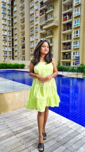 Shona Roy Instagram - Use “SHONA” & get ₹101 off on your first booking.

If you have sensitive skin like me, then go for Kumkumadi Facial by Yes Madam. It helps to remove tanned skin, and gives you lighten skin!

It is also very easy to book and convenient.

Book @yesmadambeauty today and experience a luxury salon at your doorstep

#kumkumadifacial #facial #yesmadambeauty #yesmadam #salonathome #homesalon #beautysalon #skinproblem #thelaziebug