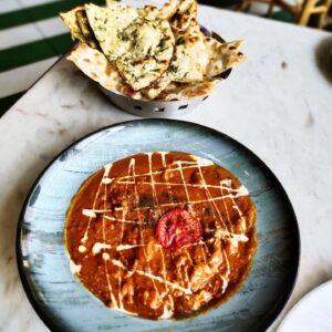 Shona Roy Instagram - Recently visited @ishaaraindia phoenix market City for dining.
Tasted some mouthwatering dishes.
Loved their food, ambience & service.
And the best part is they have given employment to dumb & deaf at their restaurants.
#bengalururestaurant #indiancuisines #fnb #dinning #ishaaraindia #thelaziebug
