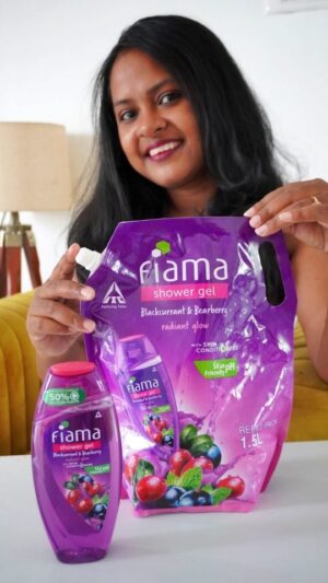 Shona Roy Instagram - I start my day with my a refreshing shower routine with @fiamaindia shower gel which makes me feel good all day long.
It has the goodness of Blackcurrant & Bearberry which makes my skin feel soft and smooth.
Add this shower gel to your shower routine!!!
#joyofbathing #feelfreshwithfiama #fiamafragrance
#softandhappyskin
#fiamashower #showerpower #ad 
.
.
.
.
.
[ Bodycare shower gel mini vlog skincare affordable must haves trending
