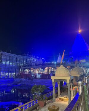 Shreya Bugde Instagram - 02.02.2025 ✨ 

#special
#blessed ❤️
#vasantpanchami 
#divinetiming 
#myspeciday
