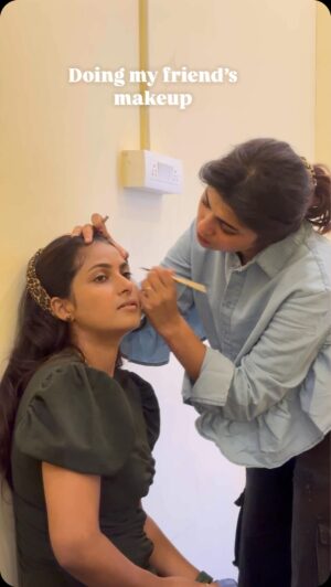 Shruthy Sathyan Instagram - So, this happend almost 2 months ago 🥹 
How is my makeup skills ?

Pinne Ishtaayo ????