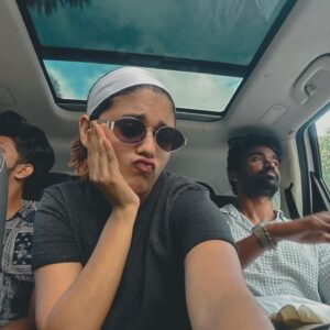 Shruthy Sathyan Instagram - Being casual & lazy is my style 🌼