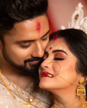 Shweta Bhattacharya Instagram - My Dear Husband ❤️ @rubel.official 
Love you forever for giving your heart to me❤️‍🩹
For standing by my side,for making me smile😃when I’m sad😔
 But most of all I LOVE YOU for Loving me the way I AM😍& I have loved you all my life 💞 and all my way❣️
 Today is the day when I want to tell you that you stay each day In My heart ❤️ My dear wishing a Happy Valentine’s Day with lots of hugs and kisses your way❤️❤️‍🩹❣️💖💕💞😘😘🥰🥰😍😍