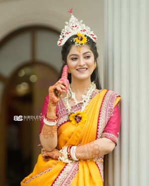 Shweta Bhattacharya Instagram - গায়ে হলুদ 🥰
#love 
#happyme 
#myfamily 
#instagram 
#instagood