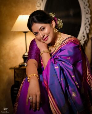 Shweta Shinde Instagram - 💜

Day 9
Colur -  Purple

Makeup by : @sajjanadutal_official @vinuda_makeover 
Asist by : @_unique_girl_1008 

Click by : @frames_by_candid_katha  @just_amar717 

Location : @photowadi_studio_satara 

Jewellery : @rutvi_cosmetic_and_imitation 

#trending #navratr #festival #actress #zeemarathi #instagood #instagram