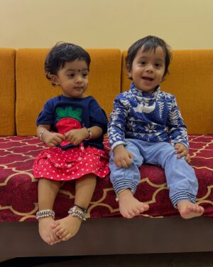 Shwetha Bandekar Instagram - KS Twins wishing u a merry Christmas 🎅