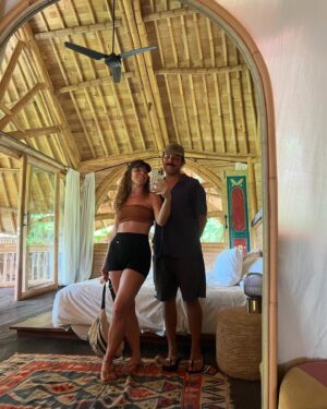 Silvia Marty Instagram - Uluwatu & friends 🌴🥥☀️