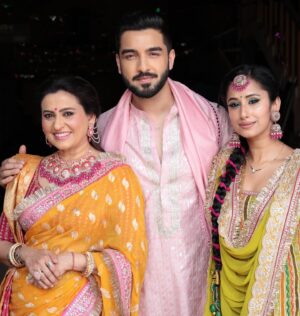 Smita Bansal Instagram - Masti Mein Rehneka , Haste Rehneka Baaki Life is Jhakaas❤️