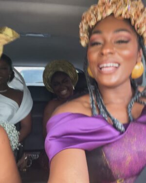 Somkele Iyamah Idhalama Instagram - From spontaneous karaoke suya nights to singing the national anthem when the speakers go out in the club to designated driver of the bride to fully planned showers and wedding day shenanigans. I can’t be more thankful for everything working out for all our good. @heyrhema_ and @ekhoe_mate are two blessed and highly favoured people and it’s simply a joy and an honour to witness their brightness in close proximity . I love you both and pray for God’s hand of favour, nurture, provision and defense to continually cover you in Jesus’ name Amen 🙏