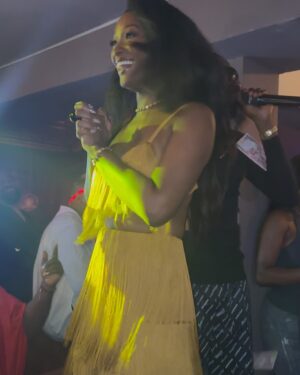 Somkele Iyamah Idhalama Instagram - From spontaneous karaoke suya nights to singing the national anthem when the speakers go out in the club to designated driver of the bride to fully planned showers and wedding day shenanigans. I can’t be more thankful for everything working out for all our good. @heyrhema_ and @ekhoe_mate are two blessed and highly favoured people and it’s simply a joy and an honour to witness their brightness in close proximity . I love you both and pray for God’s hand of favour, nurture, provision and defense to continually cover you in Jesus’ name Amen 🙏